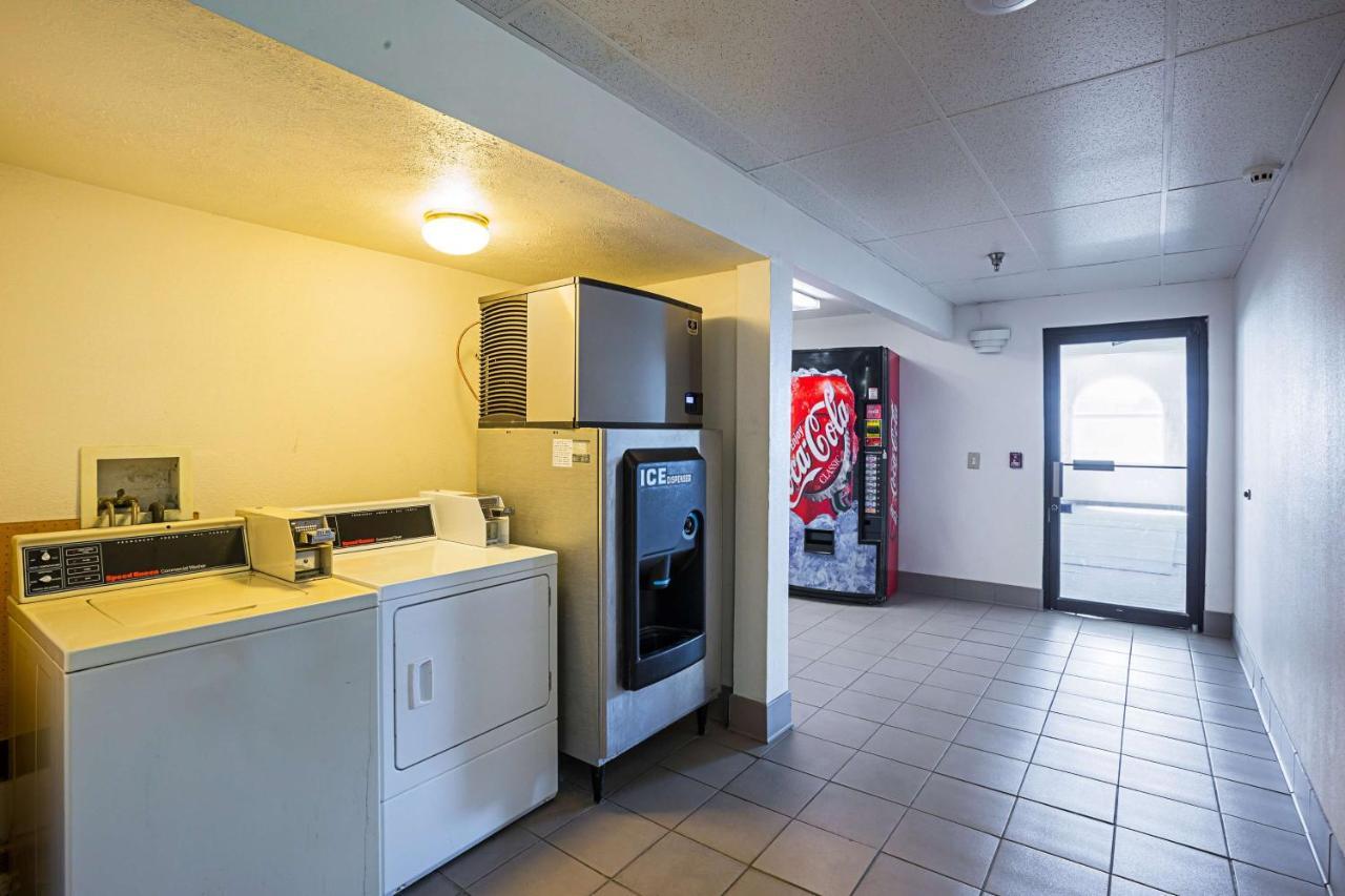 Motel 6 Omaha - Iat West ภายนอก รูปภาพ