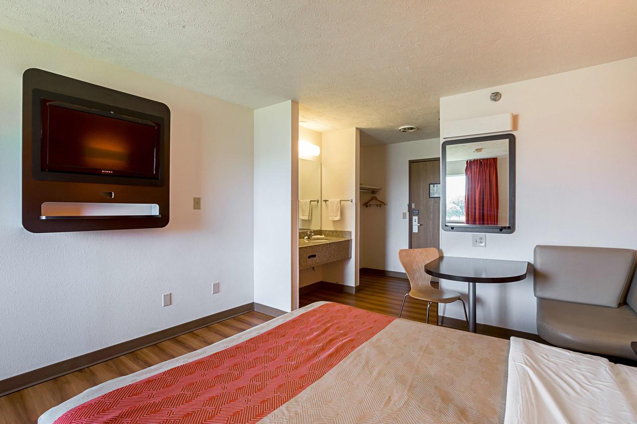 Motel 6 Omaha - Iat West ภายนอก รูปภาพ